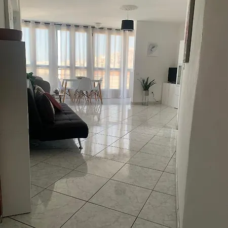 La Estrella, Los Cristianos Lejlighed Arona (Tenerife)