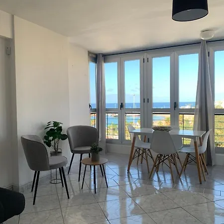 La Estrella, Los Cristianos