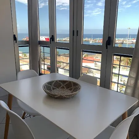 La Estrella, Los Cristianos Arona (Tenerife)